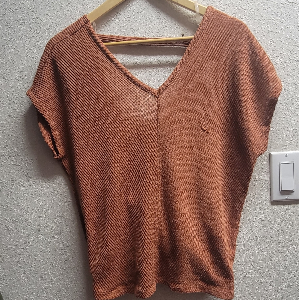 Women's S burnt orange twist knot blouse